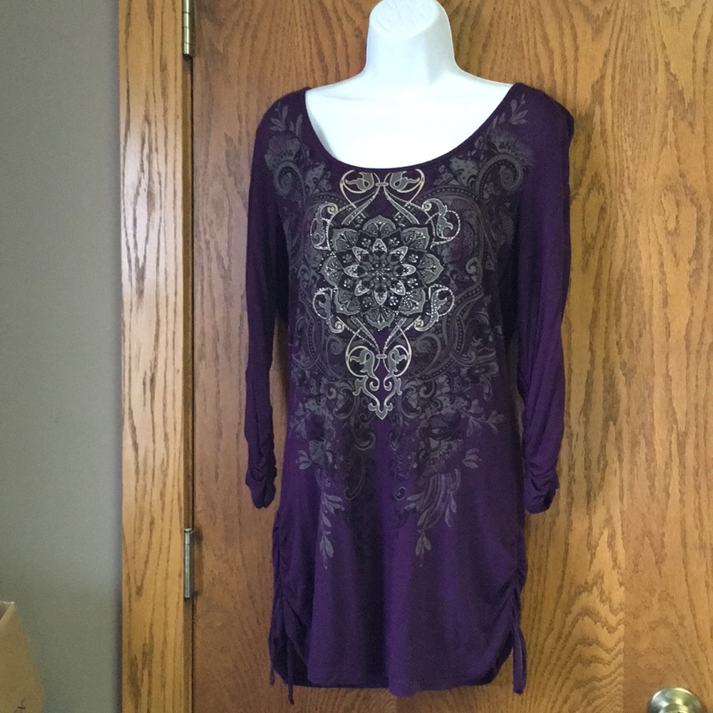 B.L.E.U. Gorgeous eggplant tunic